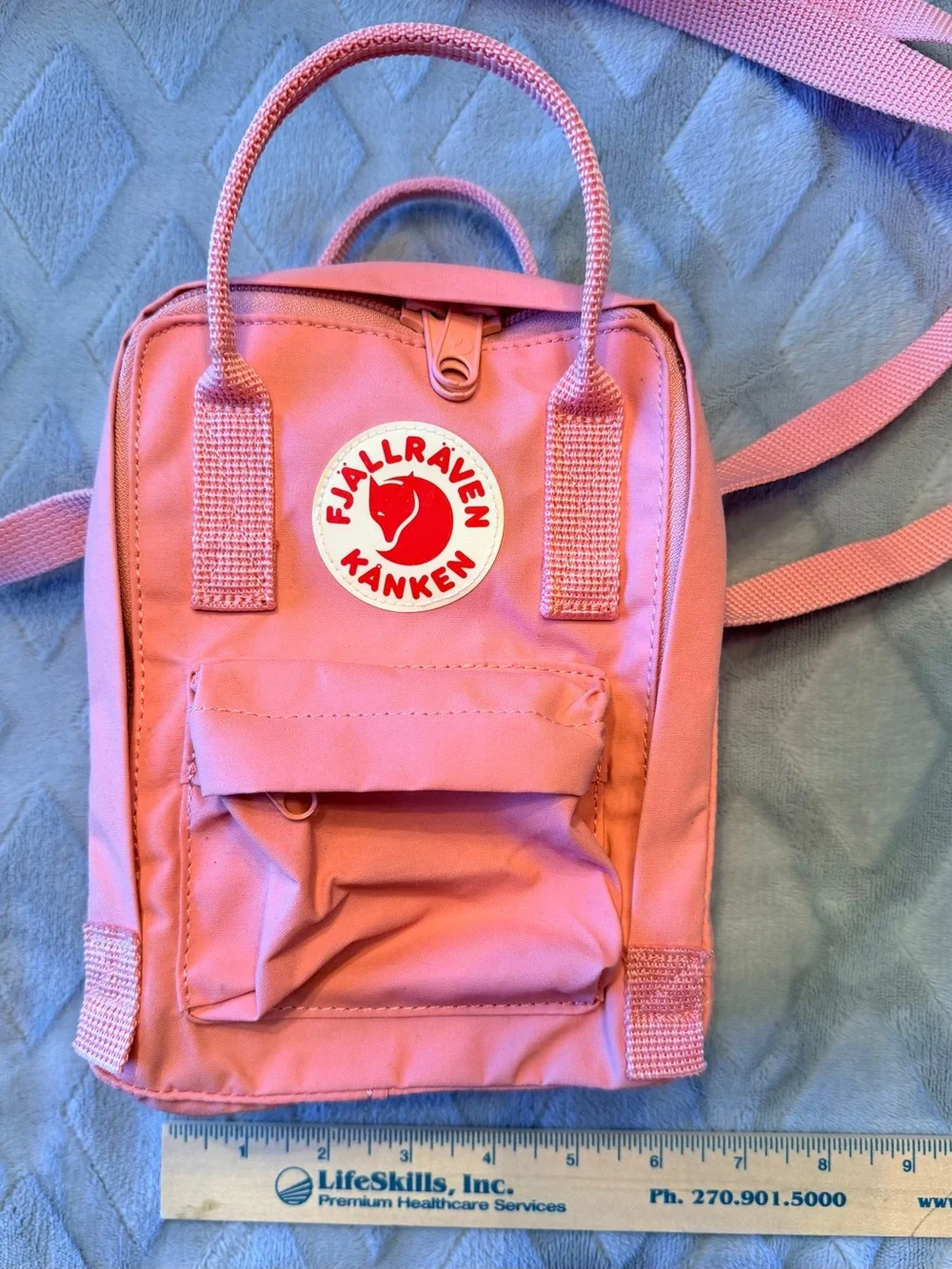 Fjällräven Kånken Sling Mini Crossbody Backpack Pink NWOT